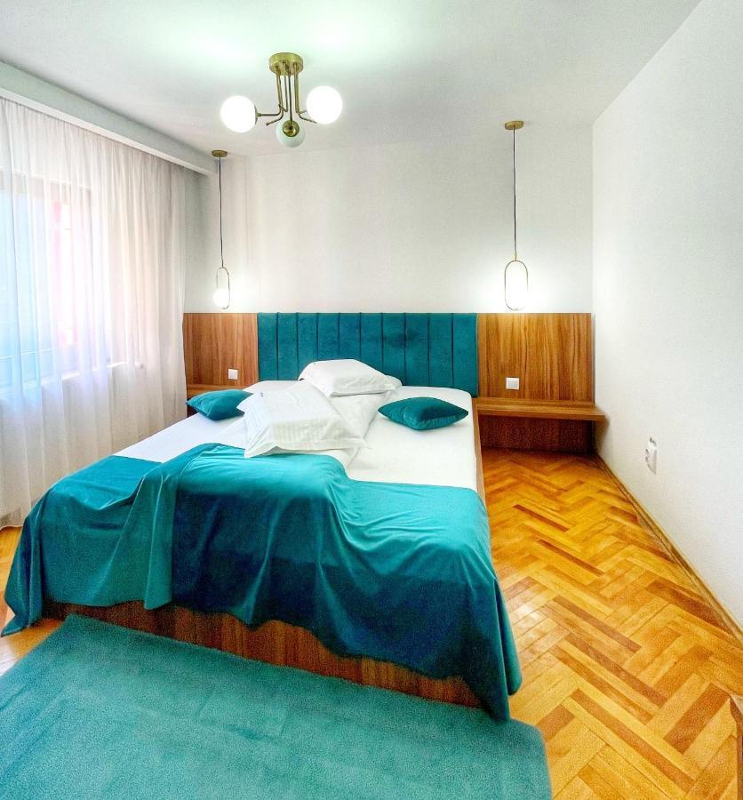 Hotel Galma Moroeni Εξωτερικό φωτογραφία