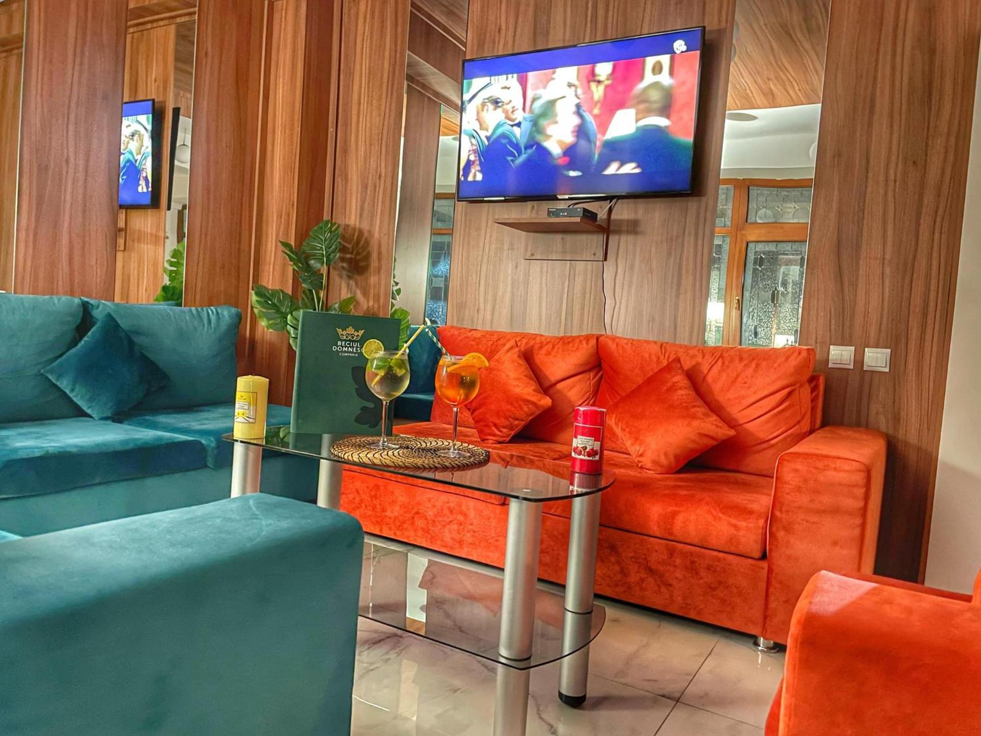 Hotel Galma Moroeni Εξωτερικό φωτογραφία